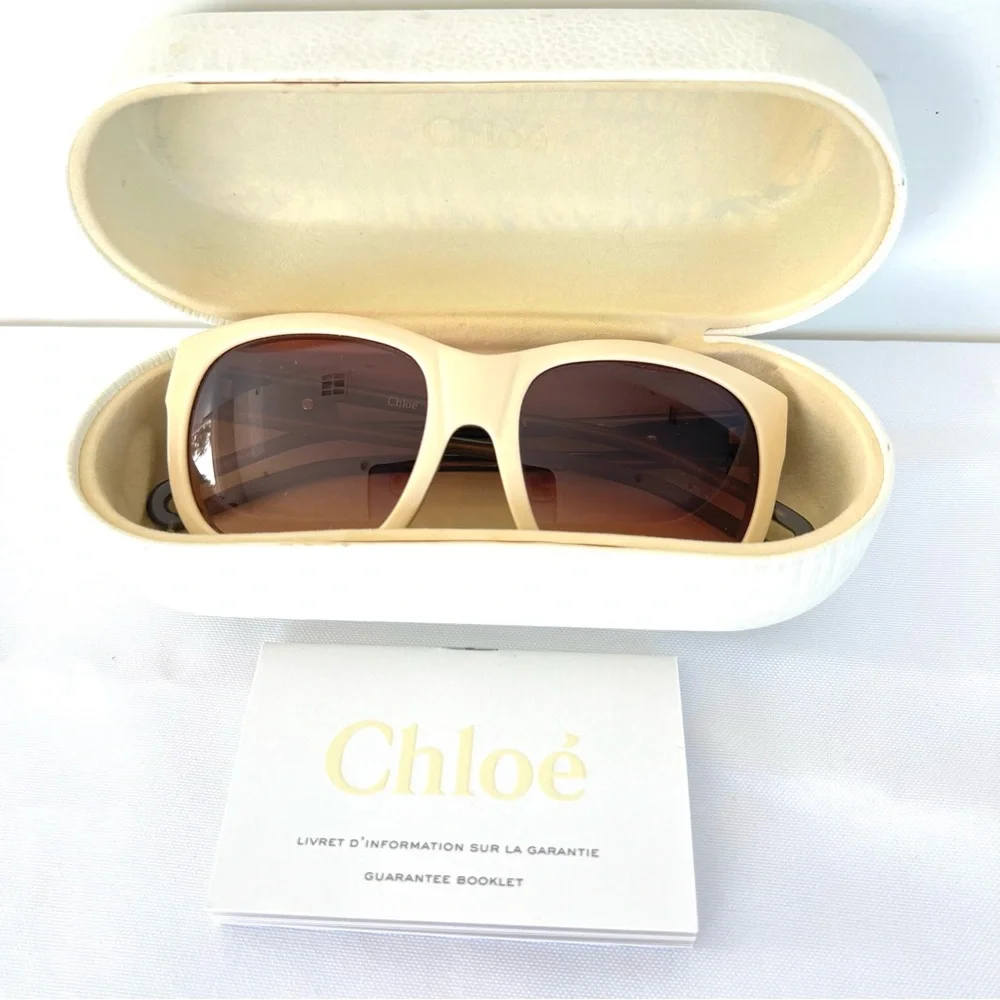 CHLOÈ CL 2124 C03 Brown Gradient Lenses Beige Cutout Gold Logo Frame Sunglasses